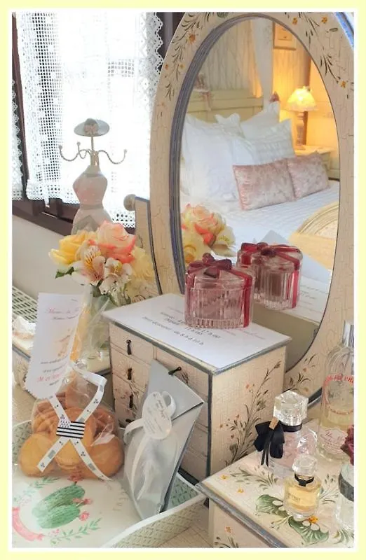 Marie La Fee Endormie, 'Breizh Brunch' & Balneo Bed and Breakfast Muzillac
