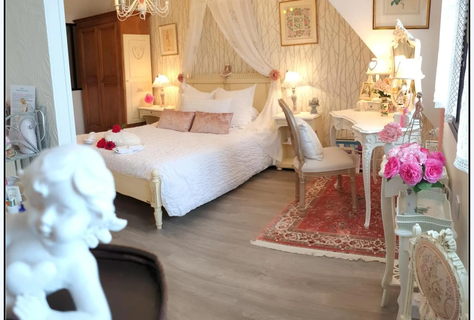 Marie La Fee Endormie, 'Breizh Brunch' & Balneo Bed and Breakfast Muzillac