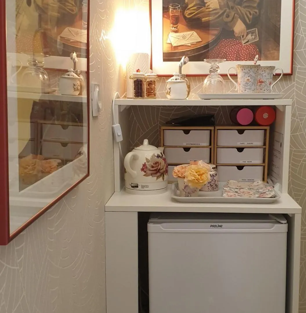Marie La Fee Endormie, 'Breizh Brunch' & Balneo Bed and Breakfast Muzillac Γαλλία