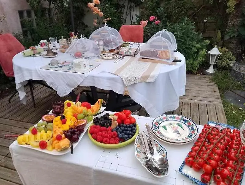 Bed and Breakfast Marie La Fee Endormie, 'Breizh Brunch' & Balneo Muzillac 0*,